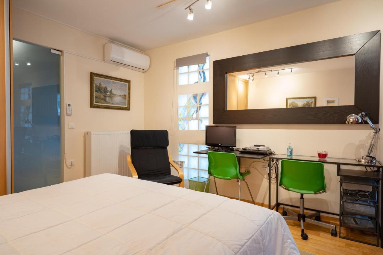 Acropolis Metro St.3 Bedrοοms 6 Persons Maisonette Atenas Exterior foto
